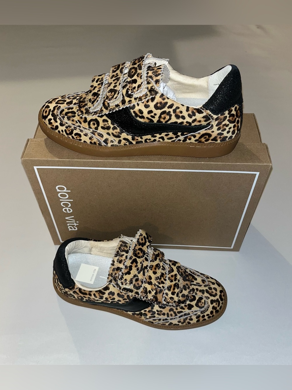 Dolce Vita Notice Velcro Sneakers Black & Leopard Print Calf Hair Women’s 8